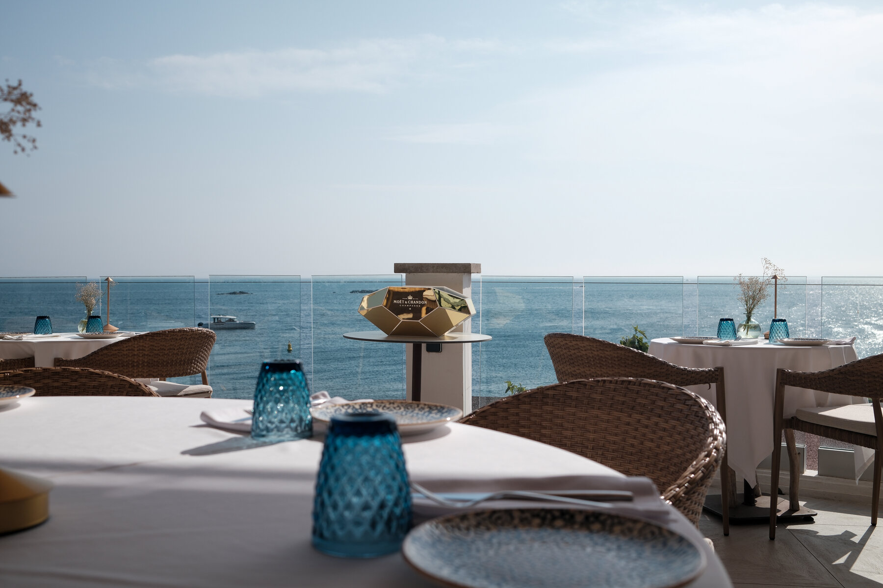 Seaview dining terrace at Hôtel Vistabella, photograph by Matthieu Delacour